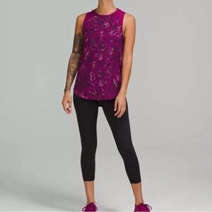 Lululemon Sculpt Tank Top Back Vent purple cheetah size 2
